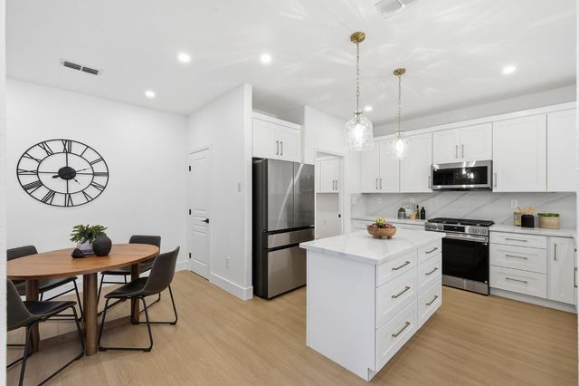 162 Calistoga, Lincoln, CA 95648