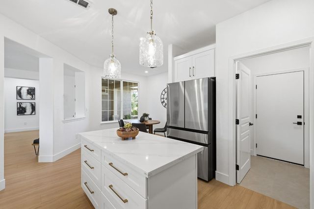 162 Calistoga, Lincoln, CA 95648