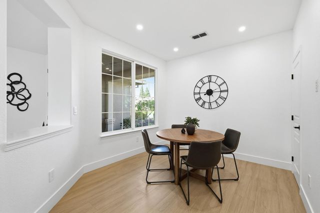162 Calistoga, Lincoln, CA 95648