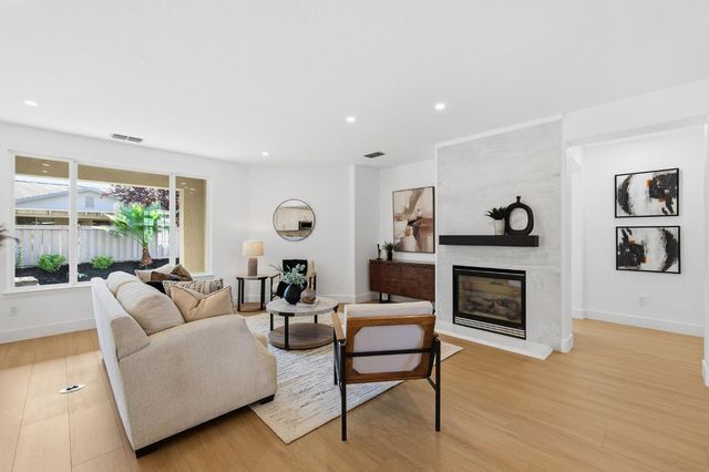 162 Calistoga, Lincoln, CA 95648