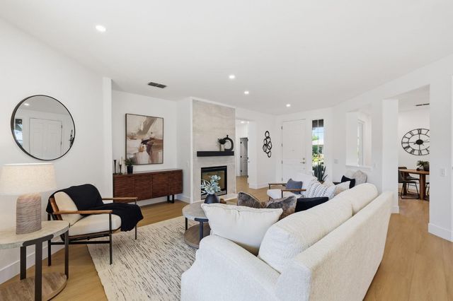 162 Calistoga, Lincoln, CA 95648