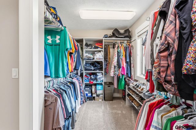 8121 N 163rd Avenue, Bennington, NE 68007