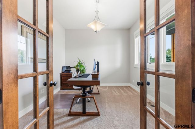 8121 N 163rd Avenue, Bennington, NE 68007