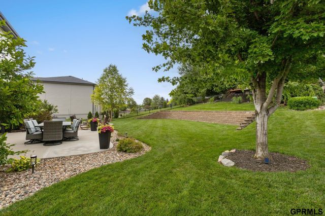 8121 N 163rd Avenue, Bennington, NE 68007