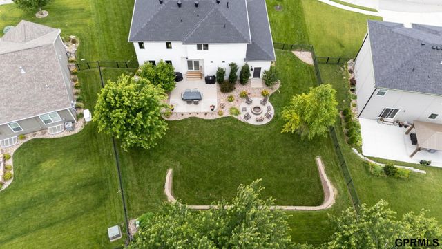 8121 N 163rd Avenue, Bennington, NE 68007