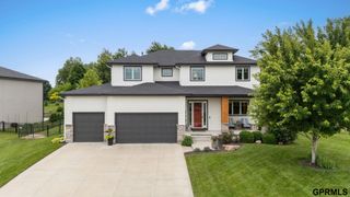8121 N 163rd Avenue, Bennington, NE 68007