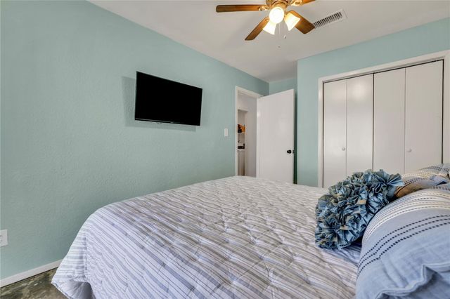 101 Harbour Row Drive, Coldspring, TX 77331