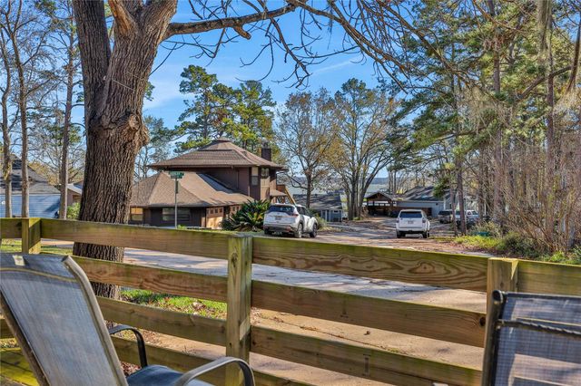 101 Harbour Row Drive, Coldspring, TX 77331