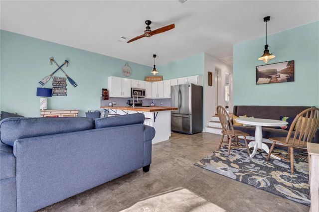 101 Harbour Row Drive, Coldspring, TX 77331