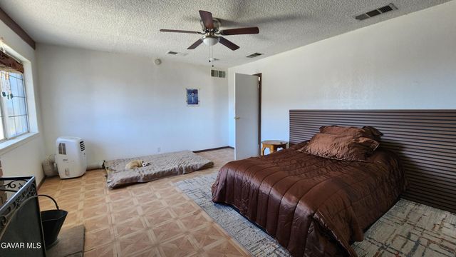 18597 Saint Basil Avenue, Adelanto, CA 92301