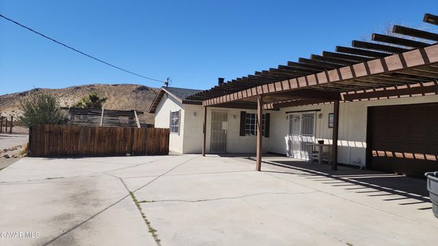 18597 Saint Basil Avenue, Adelanto, CA 92301