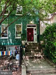 1745 LANIER PL NW #1, Washington, DC 20009
