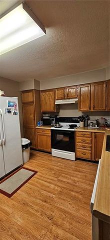 304 E 16th Street, Holden, MO 64040