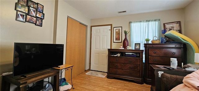 304 E 16th Street, Holden, MO 64040