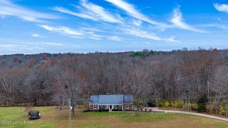 5806 Summit View Ln, Crestwood, KY 40014