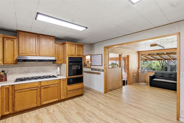 10084 Fm 831, Buffalo, TX 75831