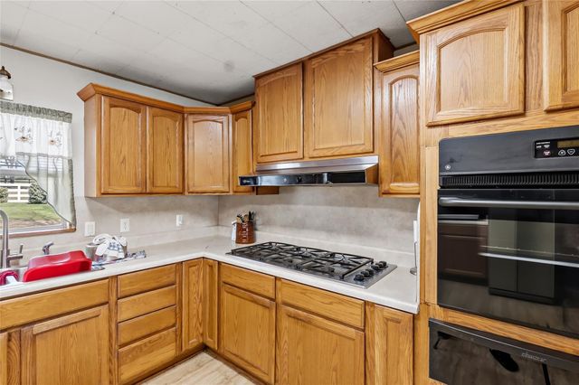 10084 Fm 831, Buffalo, TX 75831