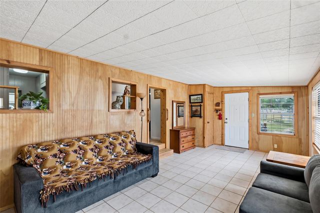 10084 Fm 831, Buffalo, TX 75831