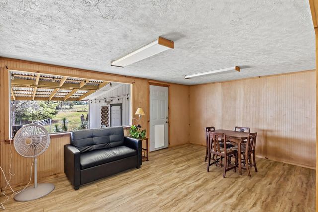 10084 Fm 831, Buffalo, TX 75831