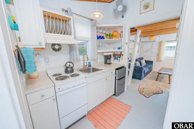 30 Poker Players Lot 3, Ocracoke, NC 27960