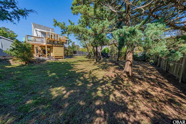 30 Poker Players Lot 3, Ocracoke, NC 27960