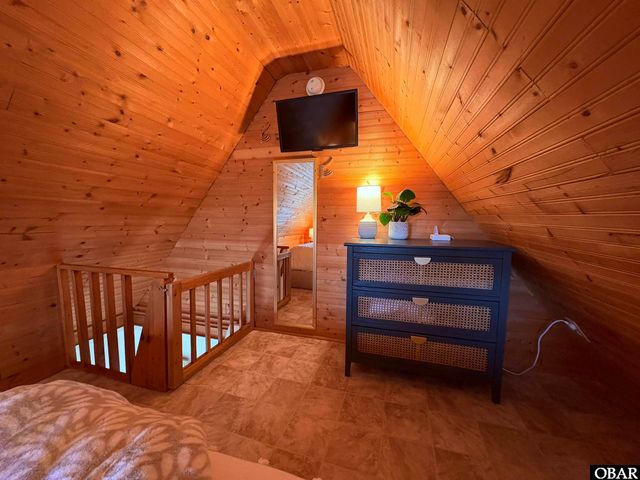 30 Poker Players Lot 3, Ocracoke, NC 27960