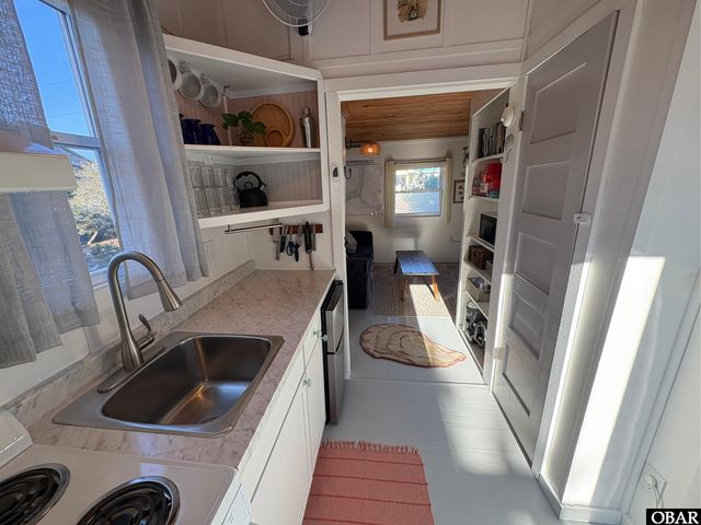 30 Poker Players Lot 3, Ocracoke, NC 27960