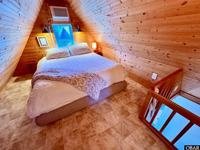 30 Poker Players Lot 3, Ocracoke, NC 27960