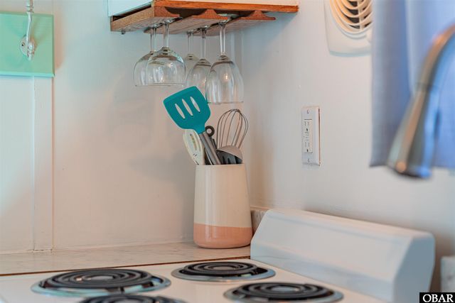 30 Poker Players Lot 3, Ocracoke, NC 27960