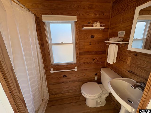 30 Poker Players Lot 3, Ocracoke, NC 27960