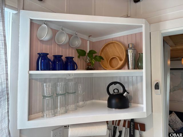 30 Poker Players Lot 3, Ocracoke, NC 27960