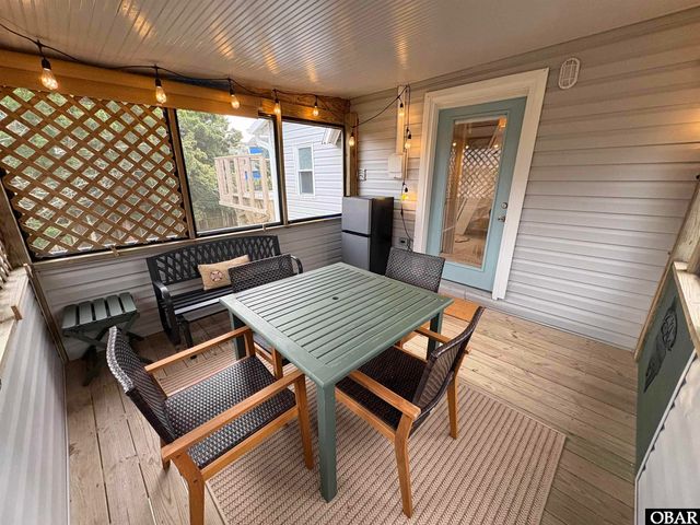 30 Poker Players Lot 3, Ocracoke, NC 27960