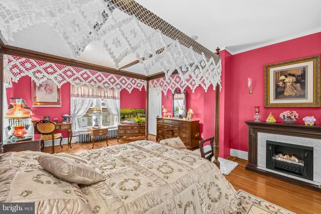 9309 WEST ST, Manassas, VA 20110