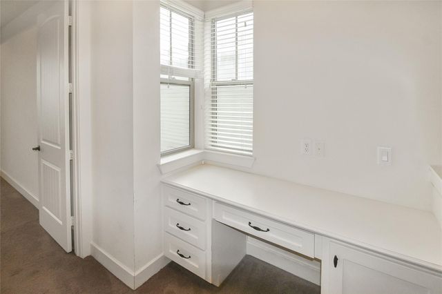 2431 Charleston Street C, Houston, TX 77021