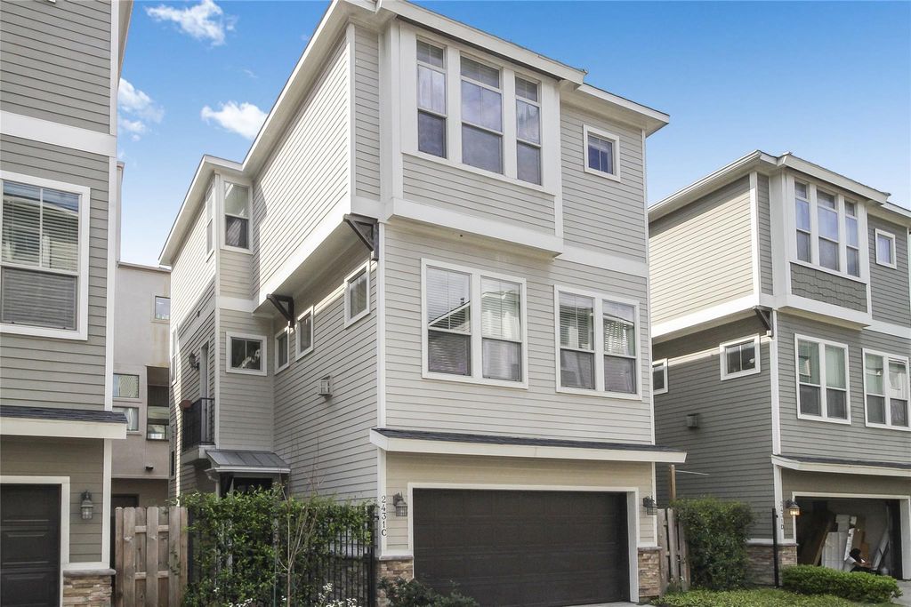 2431 Charleston Street C, Houston, TX 77021