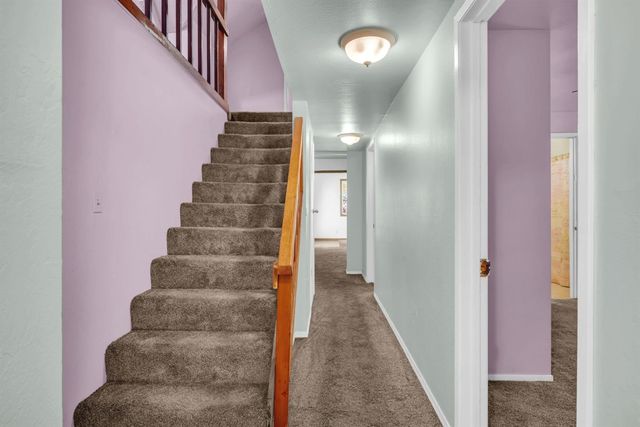 3005 School St, Pollock Pines, CA 95726