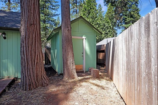 3005 School St, Pollock Pines, CA 95726