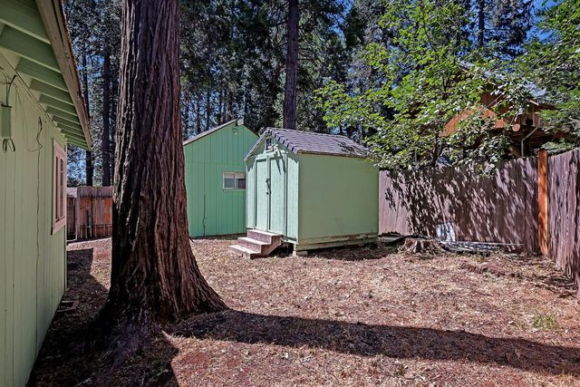 3005 School St, Pollock Pines, CA 95726