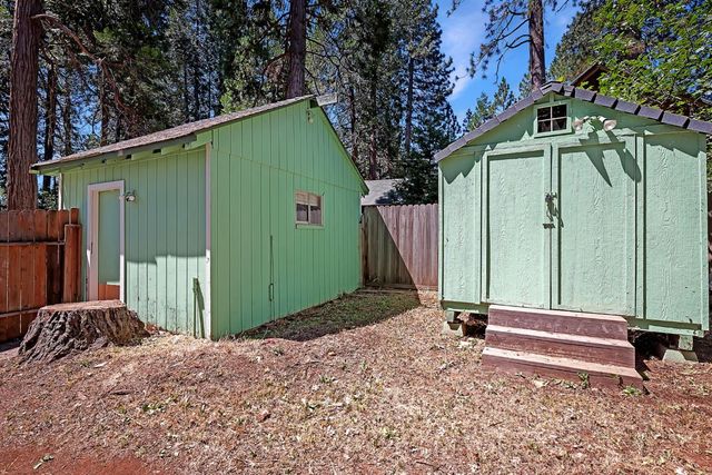 3005 School St, Pollock Pines, CA 95726