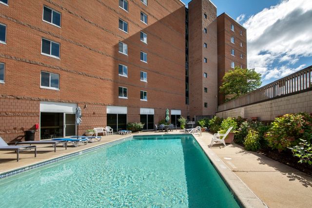 121 Nantasket Ave 309, Hull, MA 02045