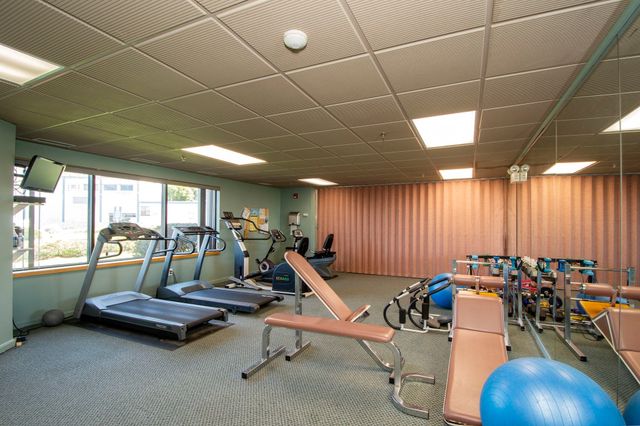 121 Nantasket Ave 309, Hull, MA 02045