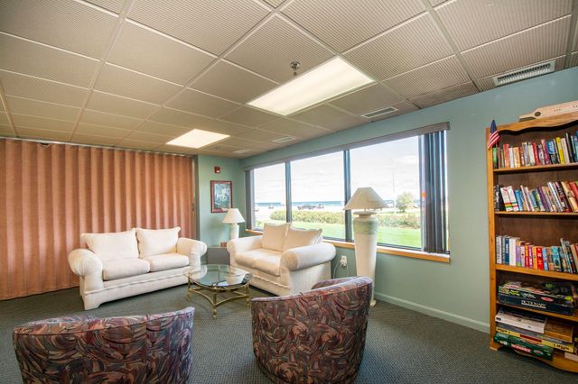 121 Nantasket Ave 309, Hull, MA 02045