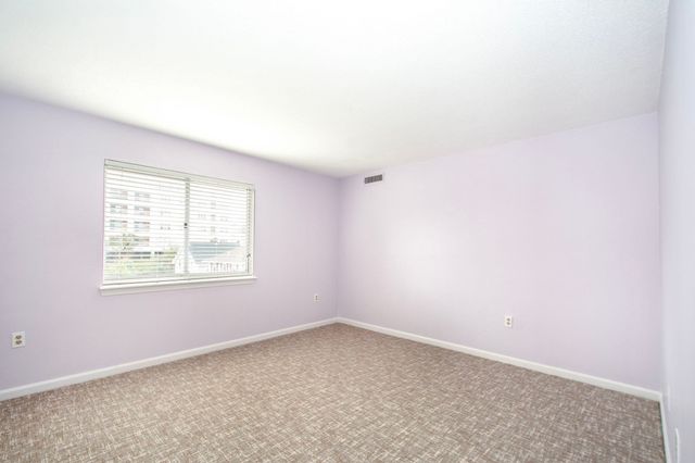 121 Nantasket Ave 309, Hull, MA 02045