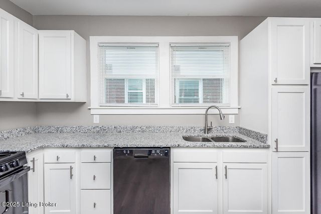 110 S 37th St, Louisville, KY 40212