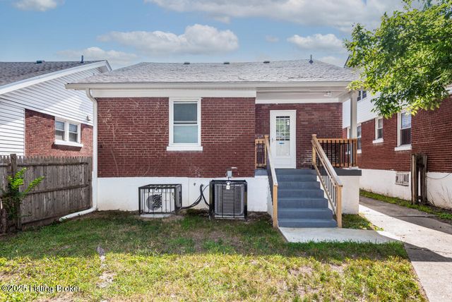 110 S 37th St, Louisville, KY 40212