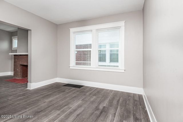 110 S 37th St, Louisville, KY 40212