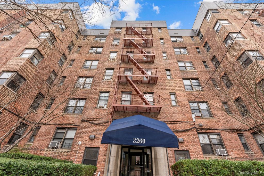 3260 Netherland Avenue 3F, Bronx, NY 10463 — photo 2