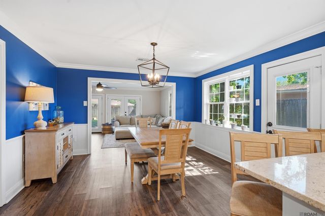 4160 Strand Dr, Baton Rouge, LA 70809
