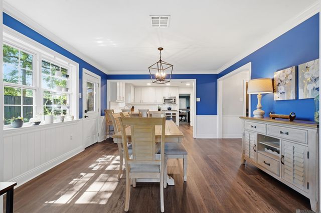 4160 Strand Dr, Baton Rouge, LA 70809