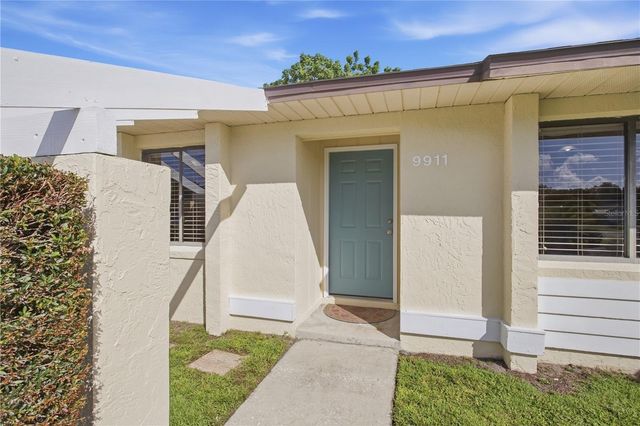 9911 LANCEWOOD STREET, Orlando, FL 32817